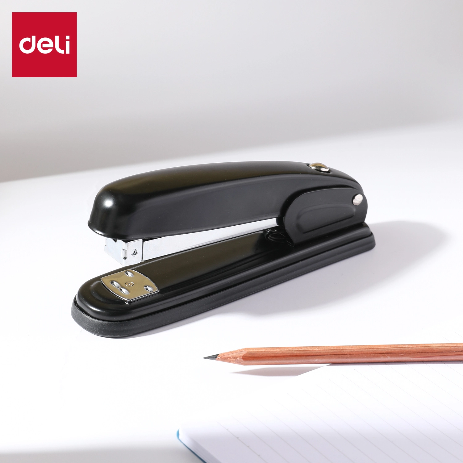 Deli-E0324 Stapler